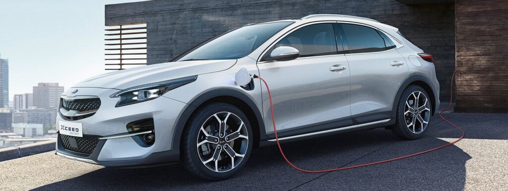 XCeed PHEV plug-in