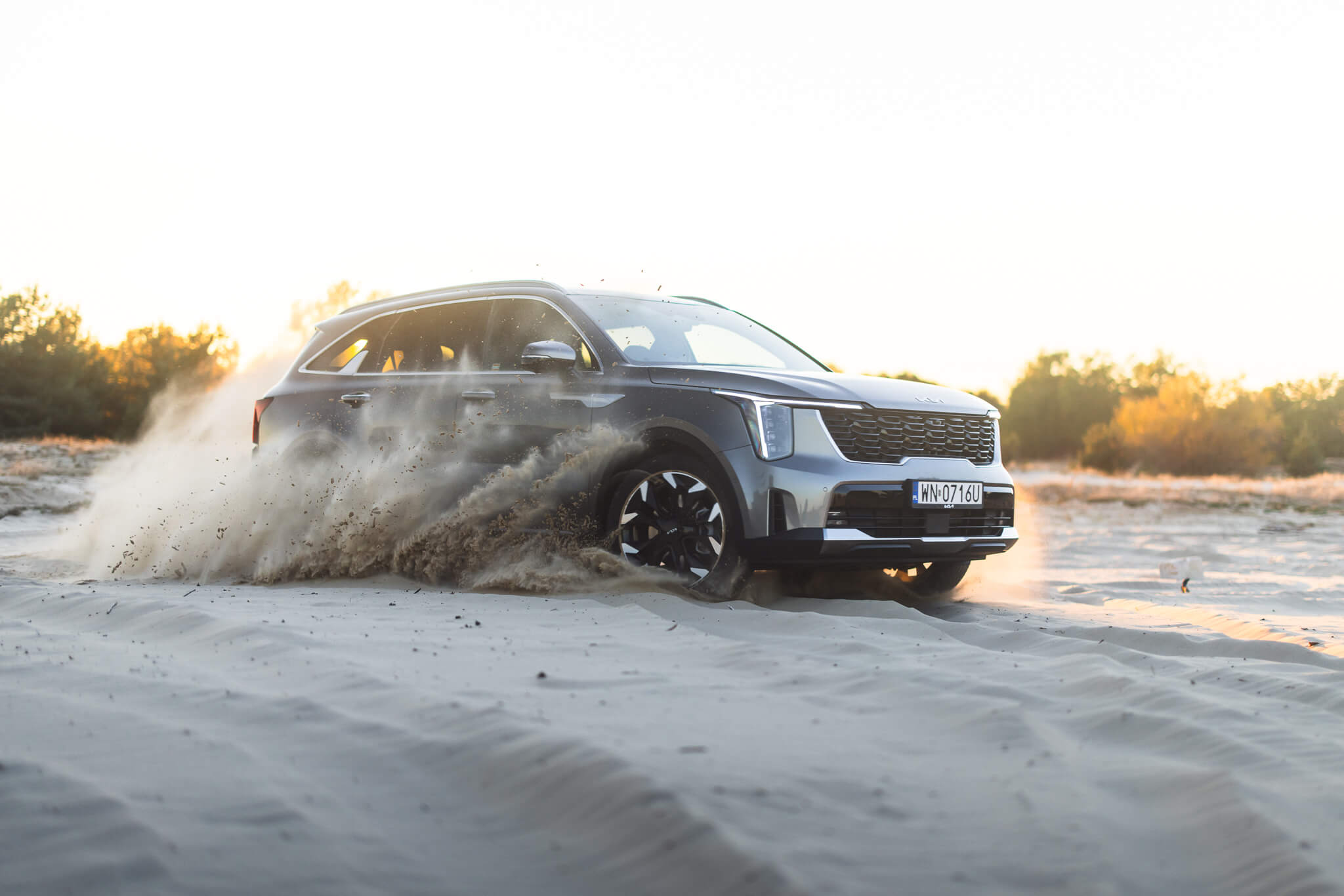 Które modele Kia mają napęd AWD i dla kogo ma to największy sens?